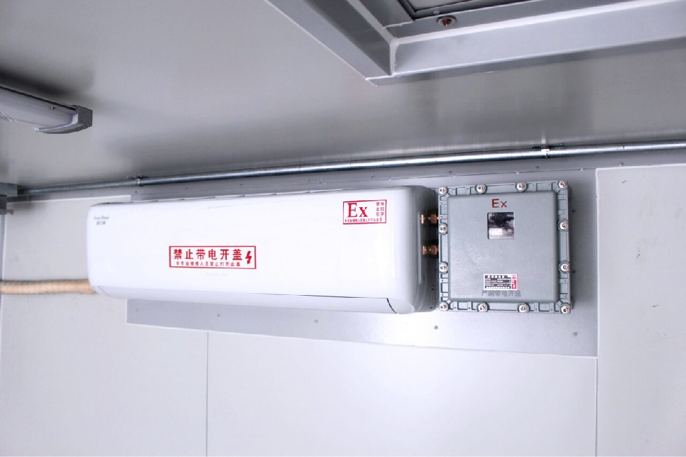 实验室易制爆室以及危险化学品暂存室要装空调吗？